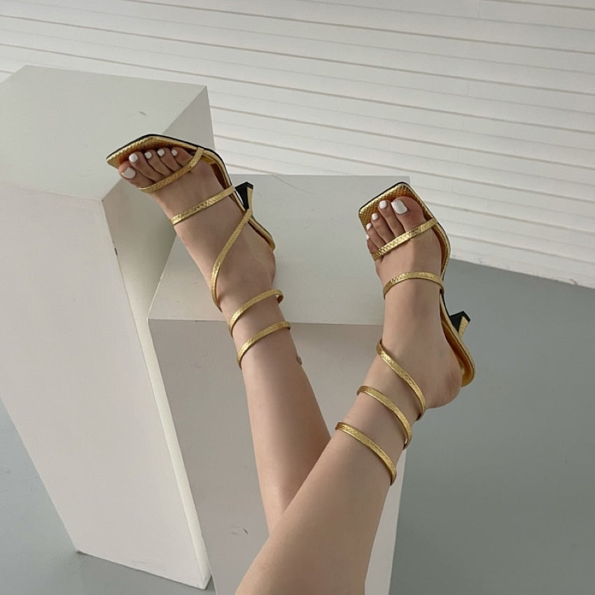 Vintage Rome Style Gold High Heels Sandals